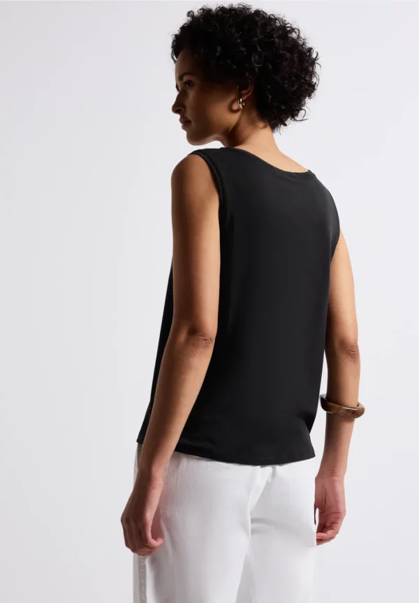 jersey top w.crochet tape – Image 2