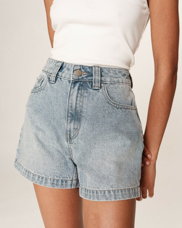 Short en Jeans – Image 2