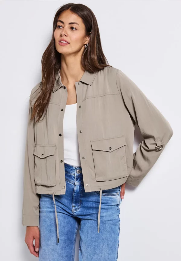 Veste légère structurée