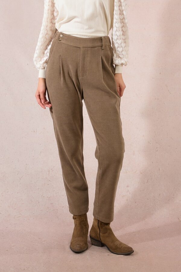 Pantalon carotte en velours – Image 2