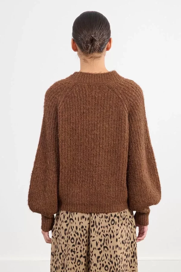 Pull oversize à boutons fantaisies – Image 4