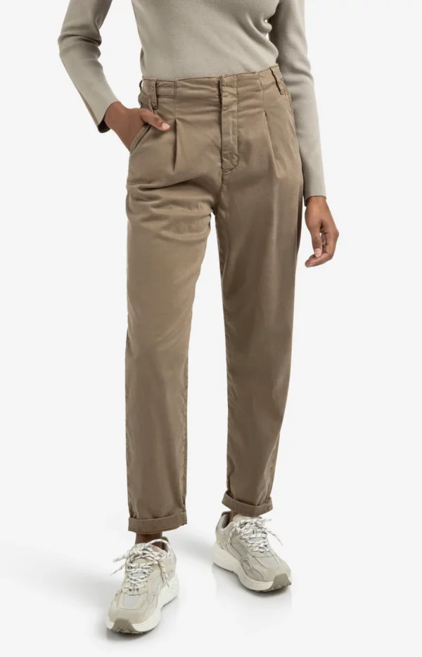 Pantalon chino plissé à poches