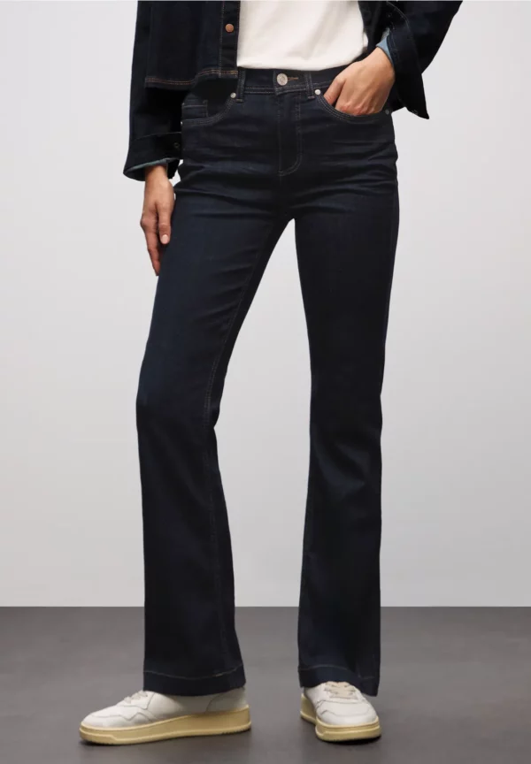 Jeans Bootcut Rinsed – Image 2