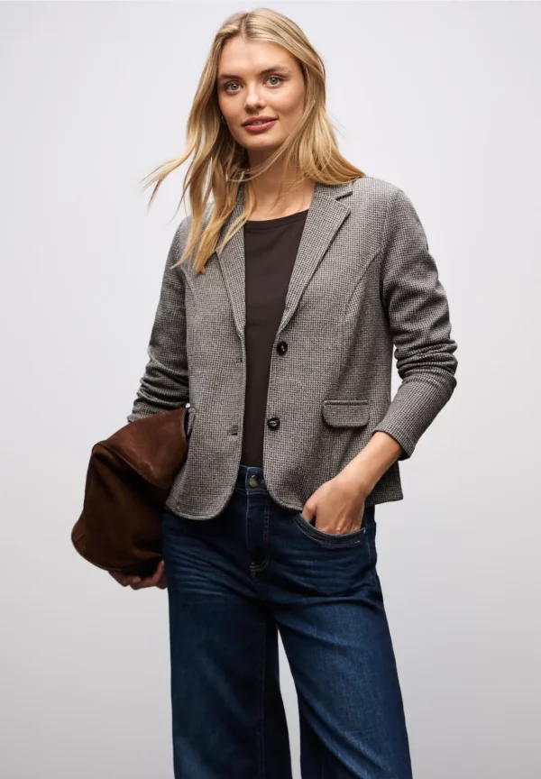 Blazer Street one – Image 2