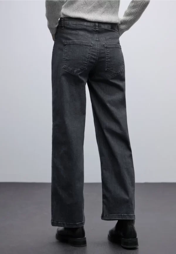 Wide Legs Jeans – Image 3