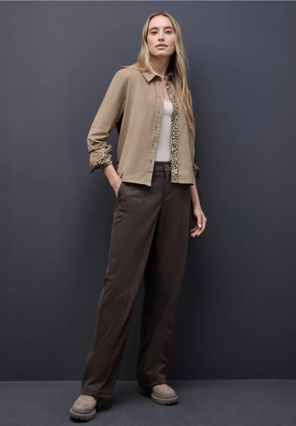 Blouse en velours côtelé avec détails de taille