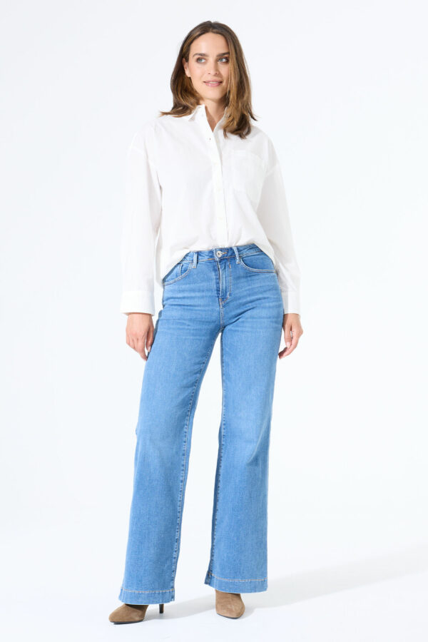 Jean's Celia flare bleu – Image 2