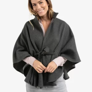 Poncho à col montant