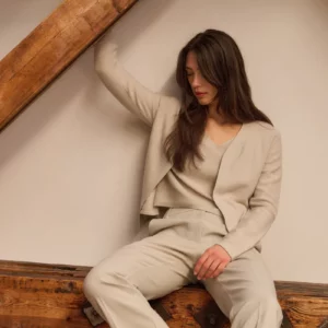 Pantalon droit avec ceinture élégante