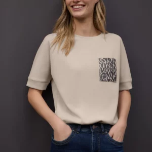 T-shirt avec poche poitrine léopard