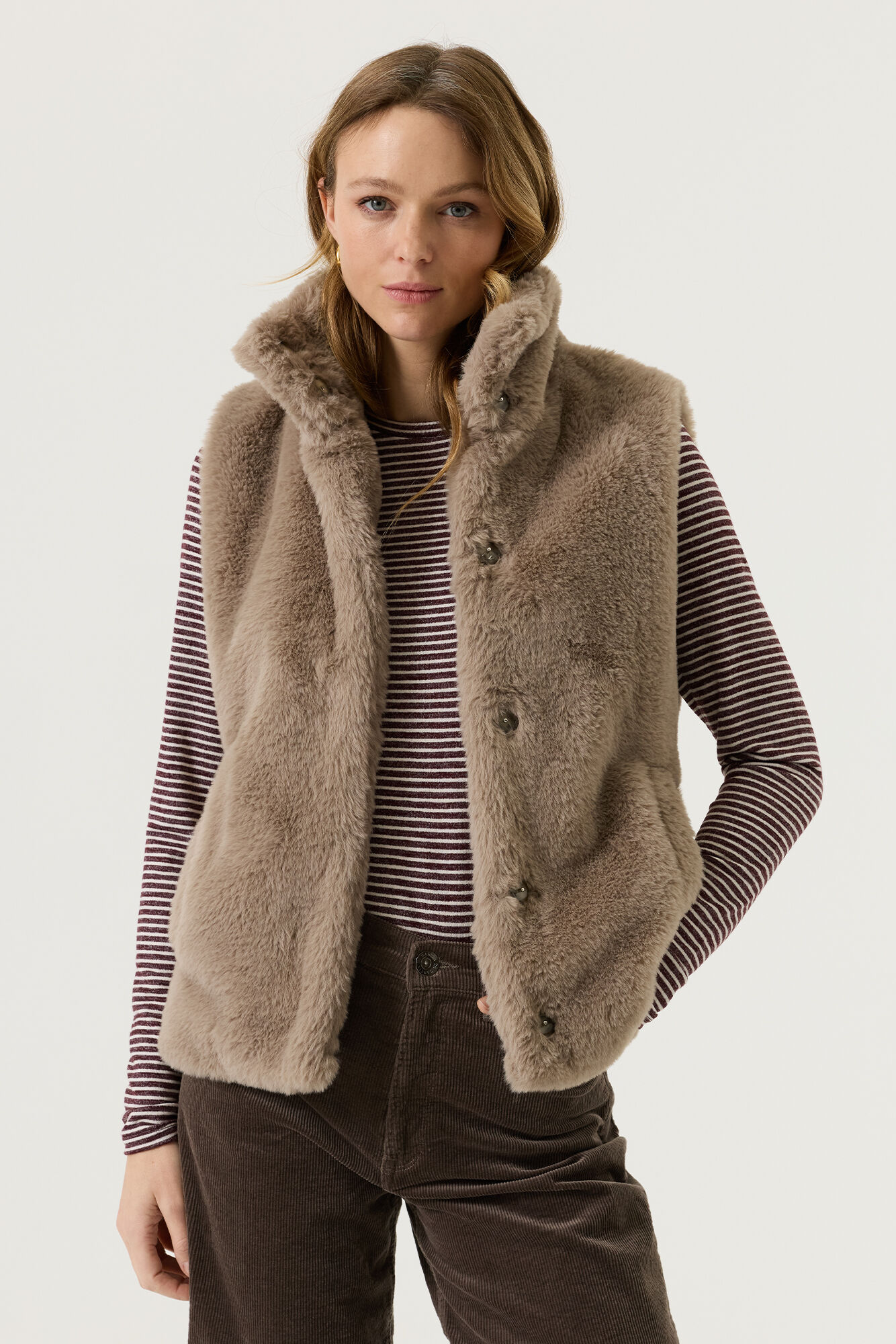Gilet en teddy taupe
